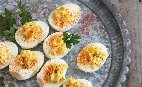 receta-de-huevos-endiablados-o-deviled-eggs-receta-de image
