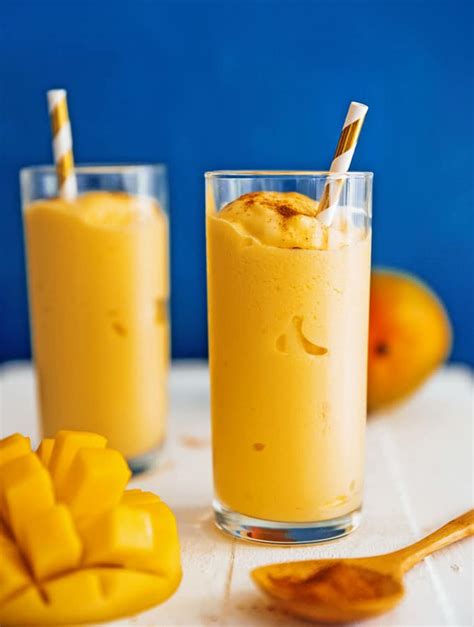 the-best-mango-lassi-recipe-5-minutes-5 image