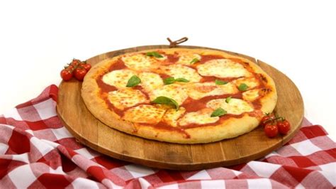 recipe-shahirs-ultimate-pizza-dough-cbc-life image