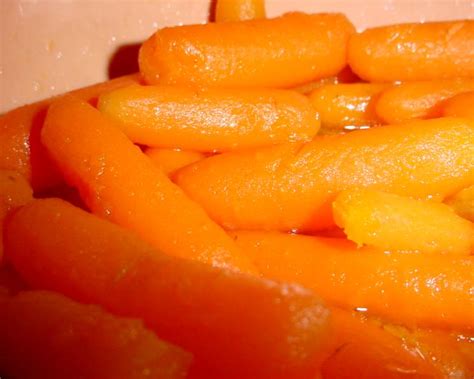 honeyed-carrots-recipe-foodcom image