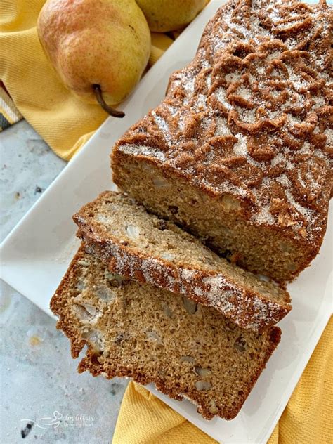 pear-bread-perfectly-spiced-quick-bread-with-pears-an image