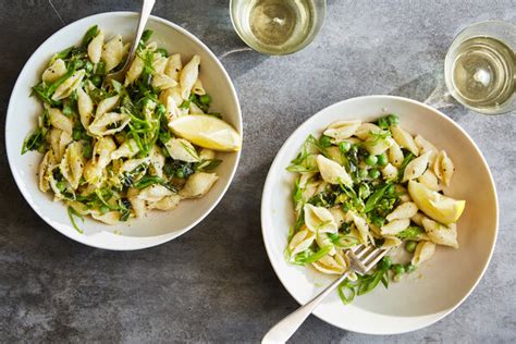 crme-frache-pasta-with-peas-and-scallions-nyt image