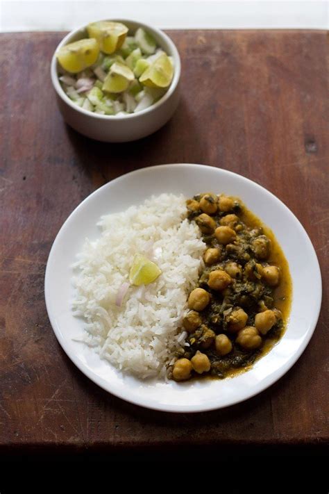 palak-chole-spinach-with-chickpeas image