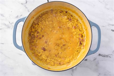 moong-dal-vegetarian-indian-yellow-lentil image