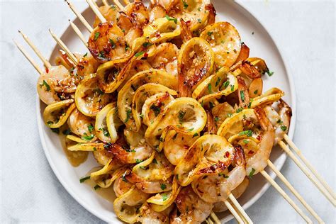 lemon-grilled-shrimp-with-honey-garlic-glaze image