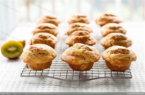 kiwi-fruit-muffins-recipe-recipeland image