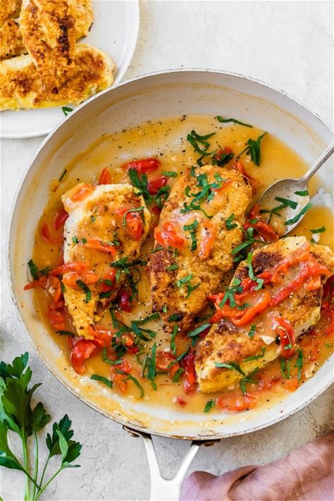 chicken-breast-with-hot-cherry-peppers-skinnytaste image