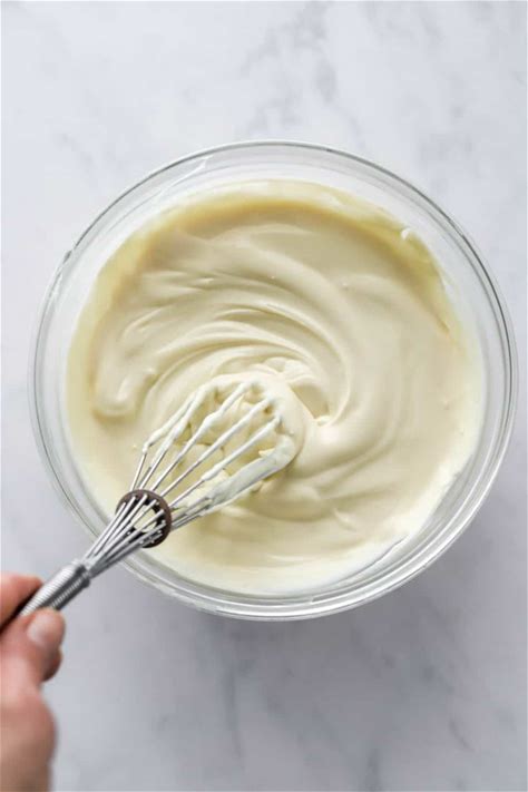 5-minute-healthy-cream-cheese-frosting-pinch-me image