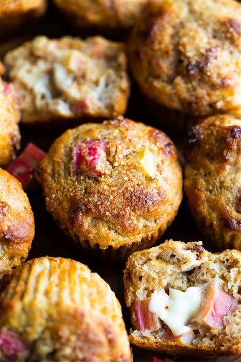 healthy-cinnamon-rhubarb-muffins-sweet-peas image