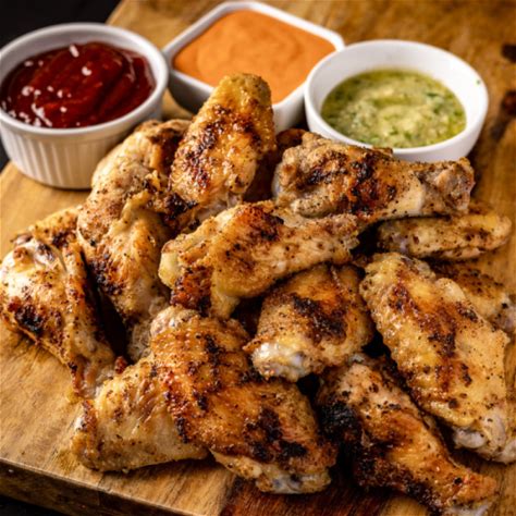 grilled-chicken-wings-hey-grill-hey image