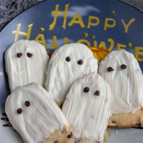 halloween-ghost-cookies-with-chocolate-chips image