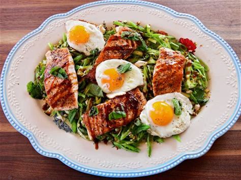 lemony-salmon-and-asparagus-salad-recipe-food image