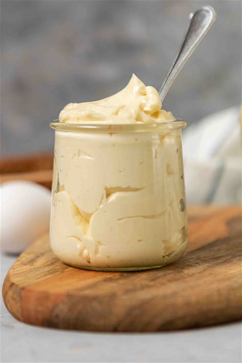 fail-proof-homemade-mayonnaise-in-the-food-processor image