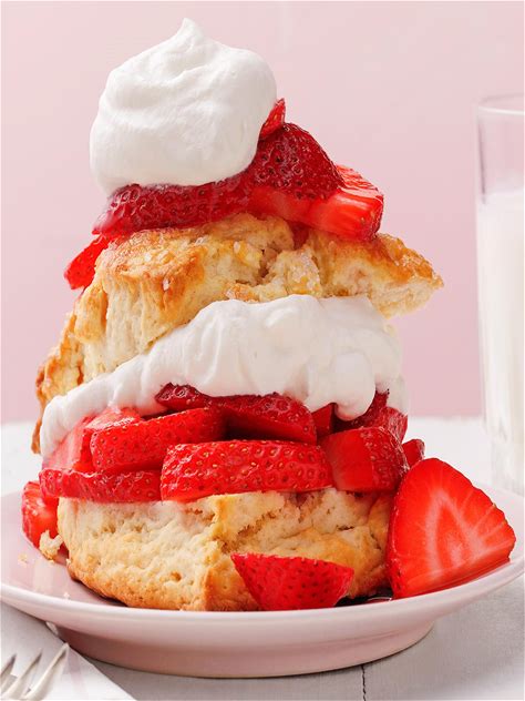 strawberries-and-cream-scones-recipe-how-to-make-it image