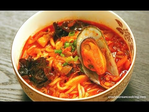 spicy-seafood-noodle-soup-recipe-jjam-ppong-짬뽕 image