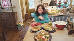 how-to-make-moroccan-nachos-with-pita-chips-rachael image