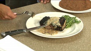 taste-of-hartford-kona-crusted-sirloin-at-the-capital-grille image