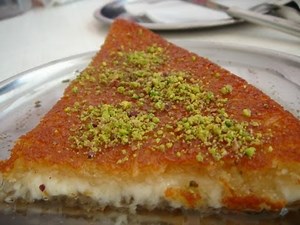 kenaffah-knafa-recipy-that-is-too-sweet-halal-cooking image