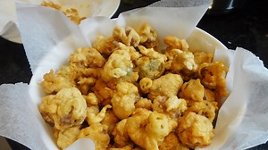 popcorn-chicken-gizzards-cooking-korean-food-with image