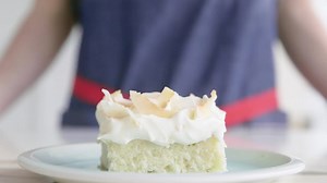 watch-how-to-make-coconut-key-lime-sheet-cake image