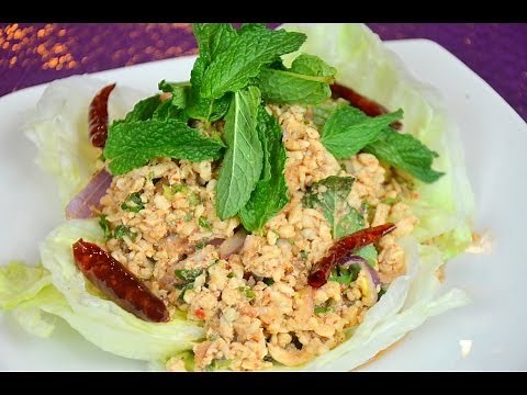 how-to-make-larb-gai-thai-spicy-chicken-salad-ลาบไก image