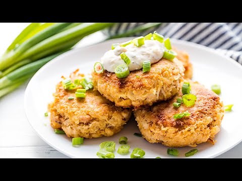 how-to-make-perfectly-easy-crab-cakes-the-stay-at-home-chef image