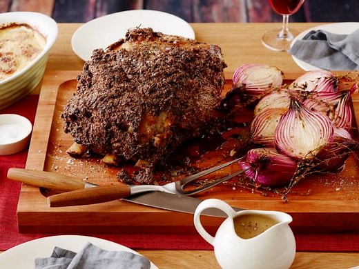 roast-prime-rib-of-beef-with-horseradish-crust-food image